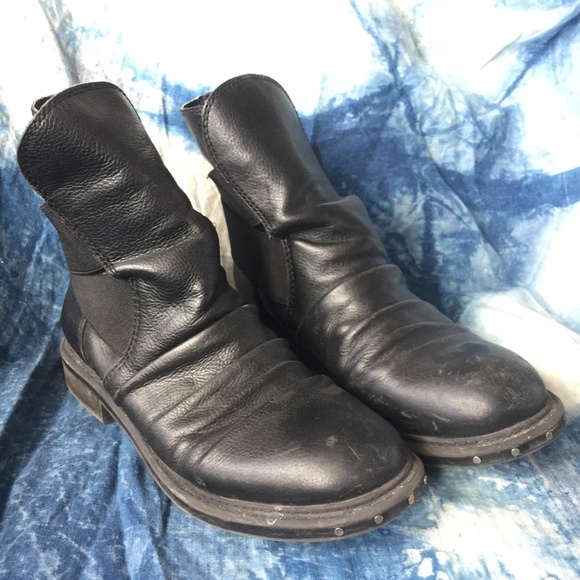 Black leather moto boots - Picture 3 of 7